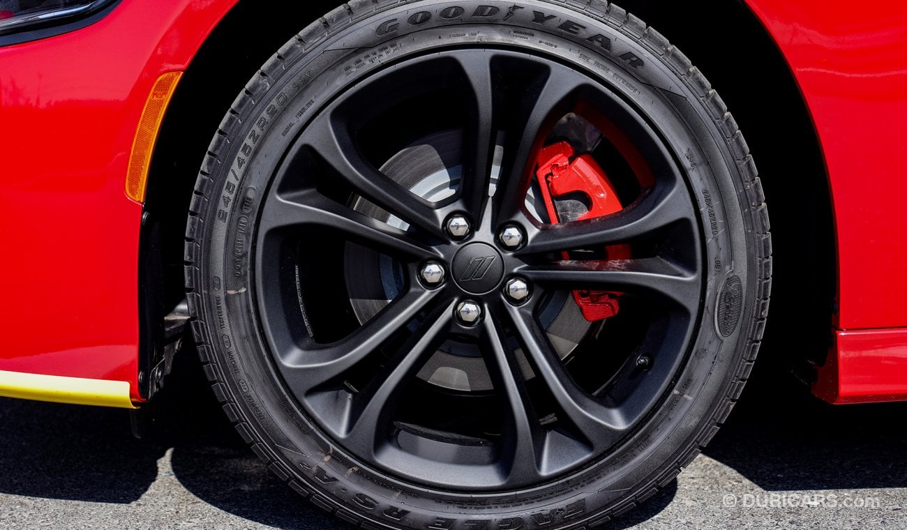 Dodge Charger 2020 GT Black Edition V6 3.6L W/ 3 Yrs or 60K km Warranty @ Trading Enterprises