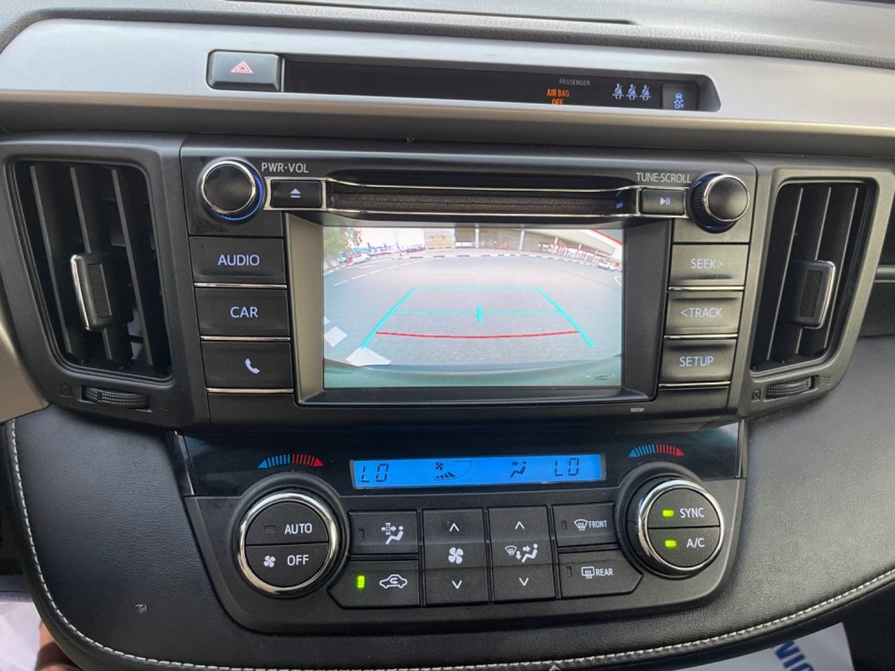 تويوتا راف ٤ 2017 RAV4 XLE AWD FULL OPTION