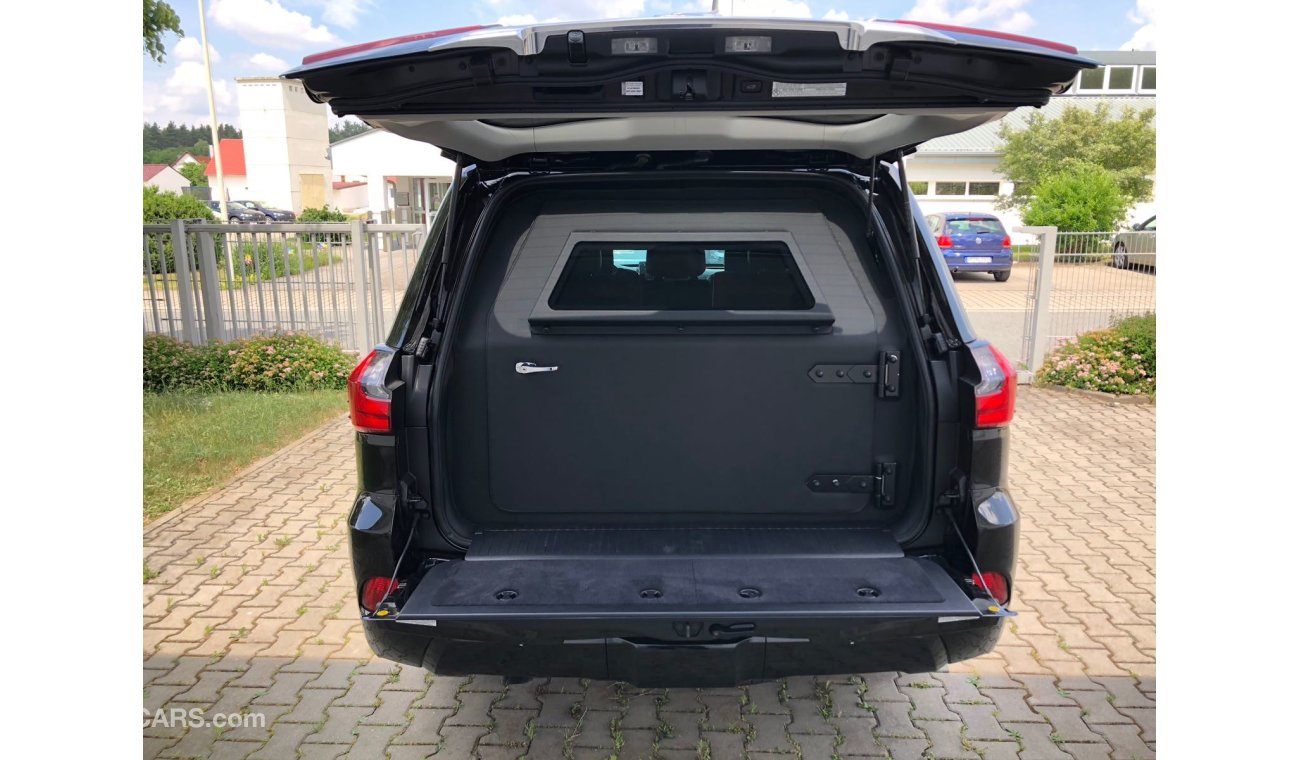 Lexus LX 570 Luxury 7 Seats ARMORED B6/B6