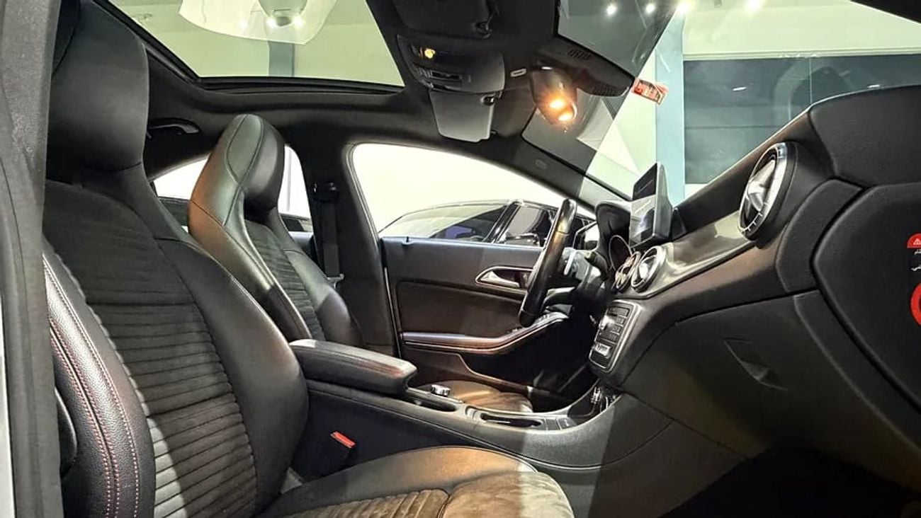 مرسيدس بنز CLA 250 4MATIC