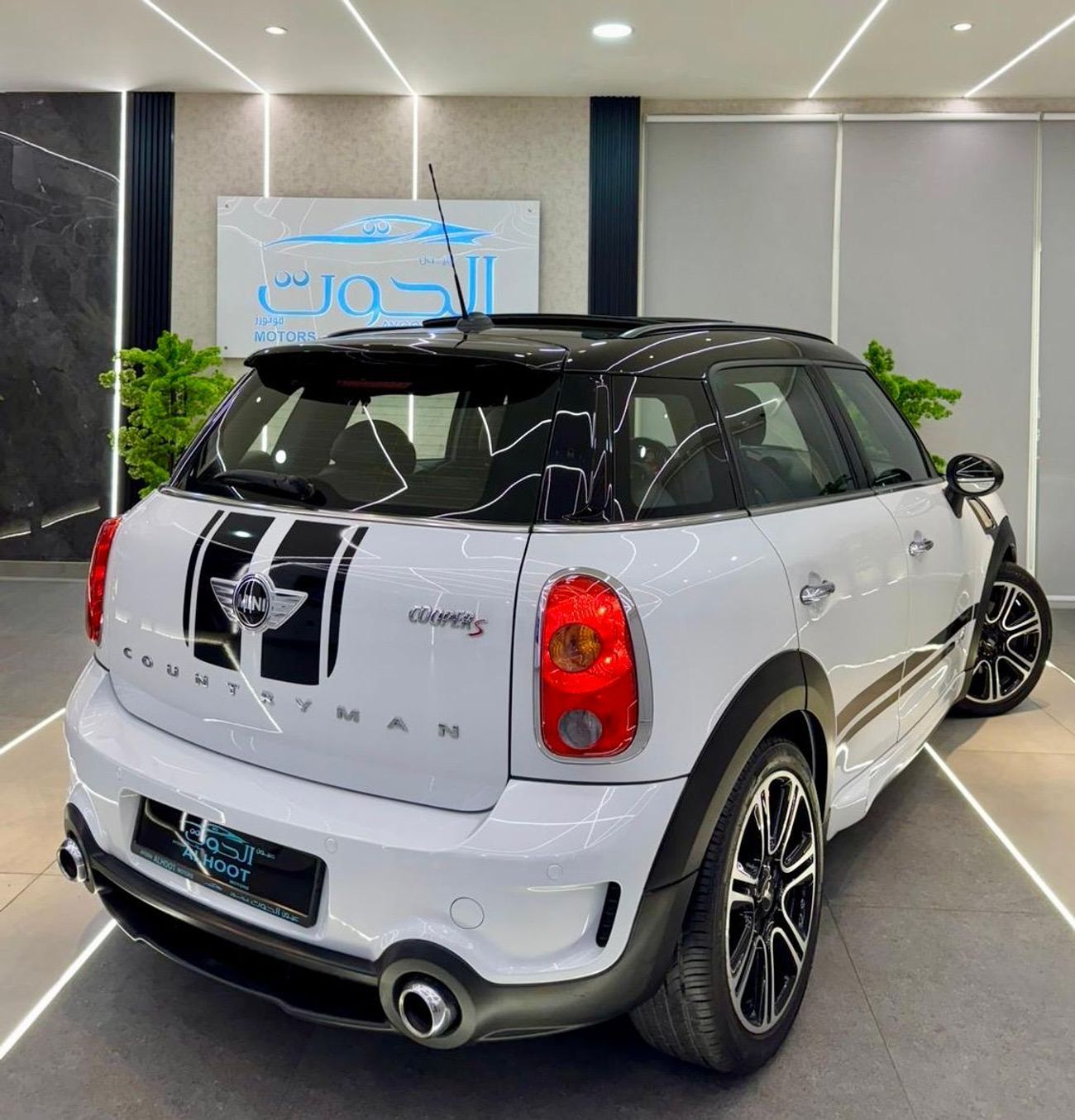 Mini John Cooper Works Countryman UNIQUE Mini COUNTRYMAN JOINS COOPER WORKS || ACCIDENT FREE || GCC || PANORAMIC ROOF