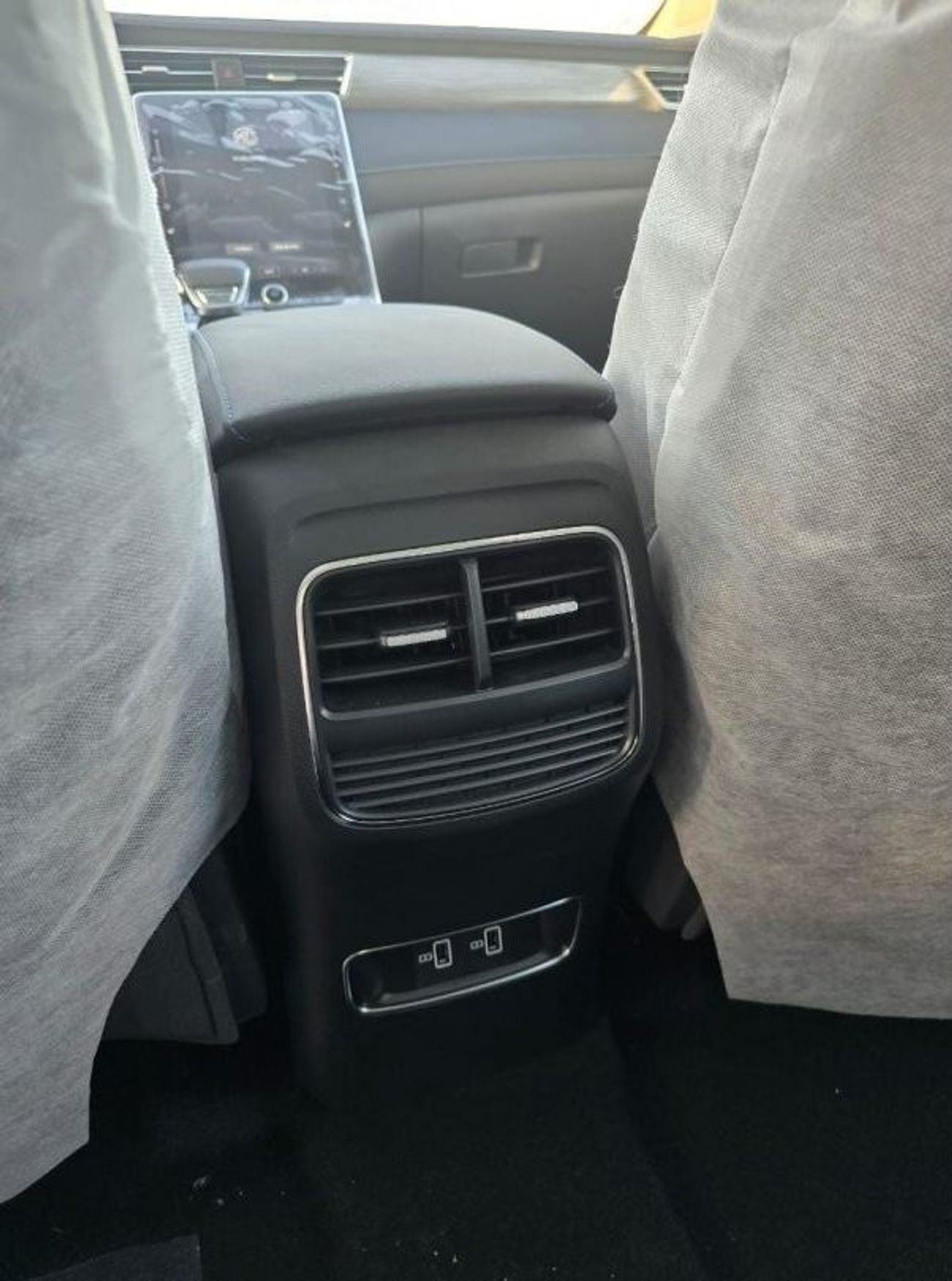 أم جي RX5 1.5L PETROL WITH PANORAMIC 2024 GCC