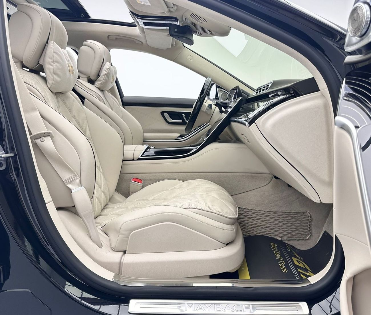 Mercedes-Benz S 680 2024 Mercedes-Maybach S680 4MATIC,Gargash Warranty + Service Contract, Gargash FSH, GCC