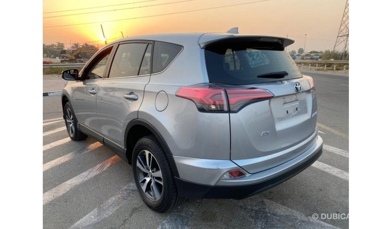 Toyota RAV4 2018 Toyota Rav4