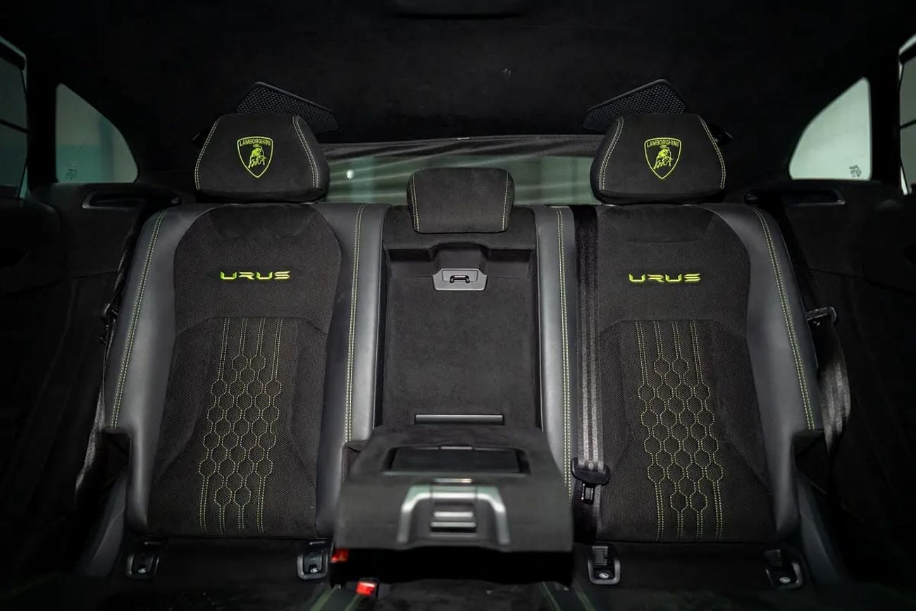 Lamborghini Urus 4.0T V8 Performante PERFORMANTE | ADVANCE 3D BANG OLUFSEN | TWO TONE INT | ALCANTARA SEATS | CARBON