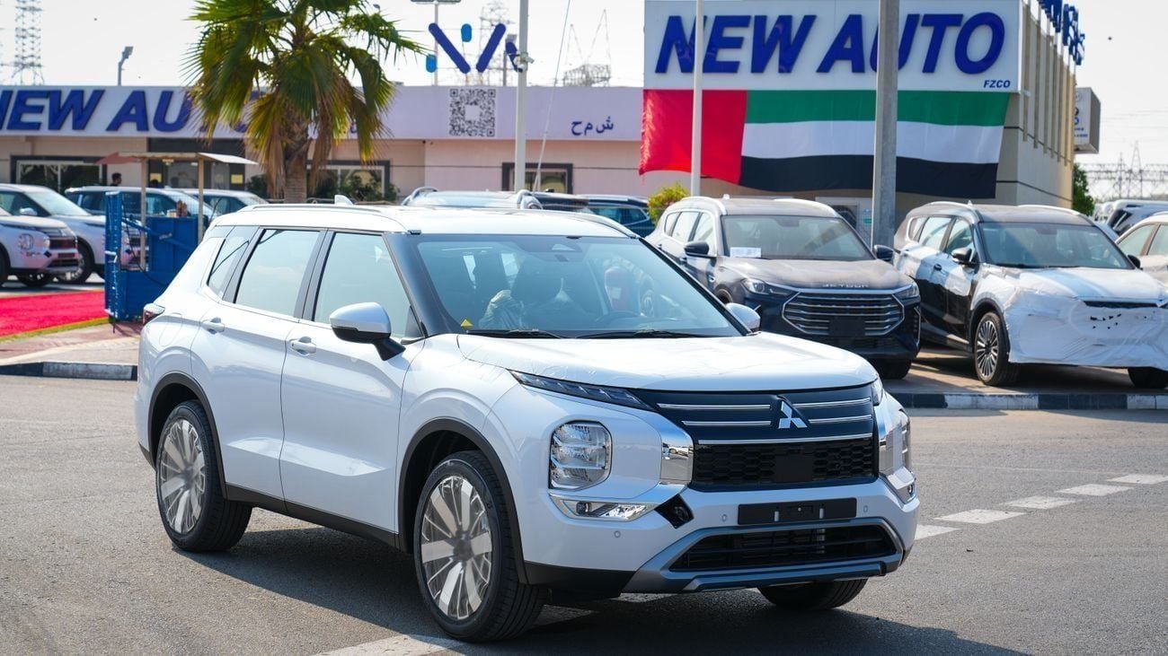 ميتسوبيشي آوتلاندر ميتسوبيشي أوتلاندر 2026 – الفئة المتوسطة (G05) 2.5 لتر | SUV بسبعة مقاعد | مواصفات الخليج | للتصدير 