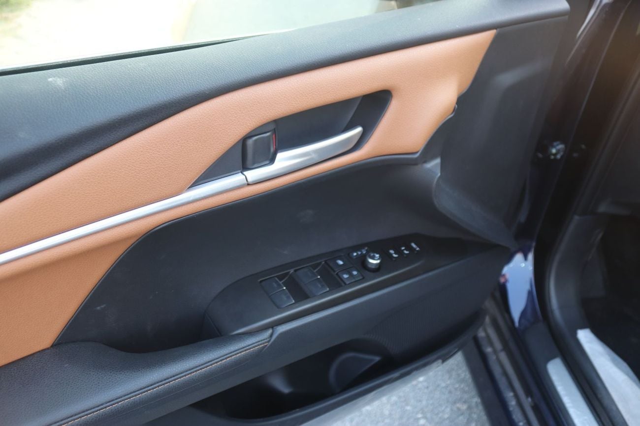 تويوتا كامري 2.5 HYBRID LUMIERE , LEATHER SEAT, PANORAMIC ROOF, JBL, MODEL 2026