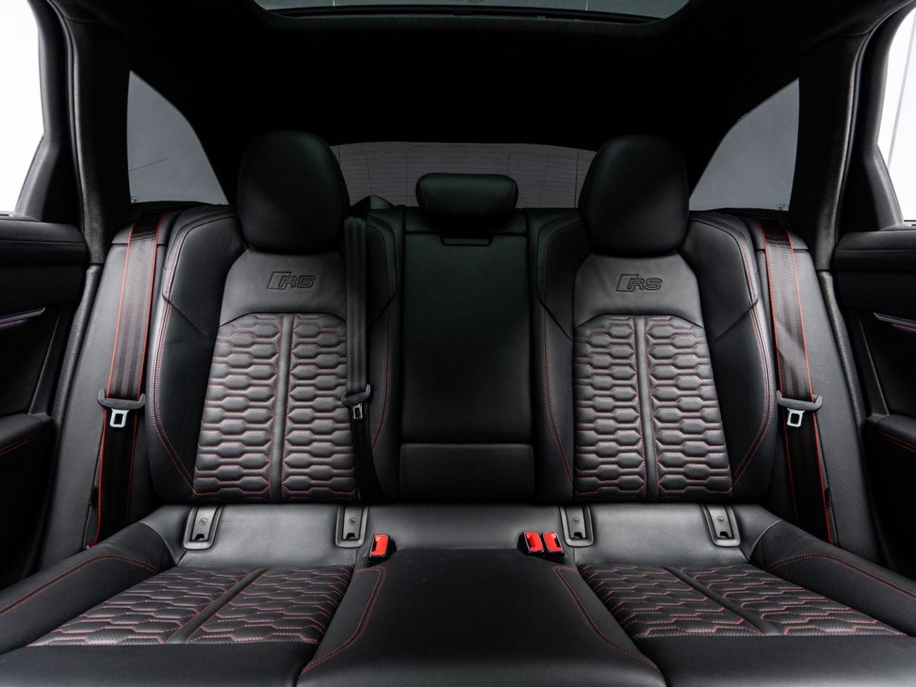 أودي RS6 BUY NOW, PAY 2027 | THE BLACKLINE STANDARD | June 2028 Audi Warranty, GCC