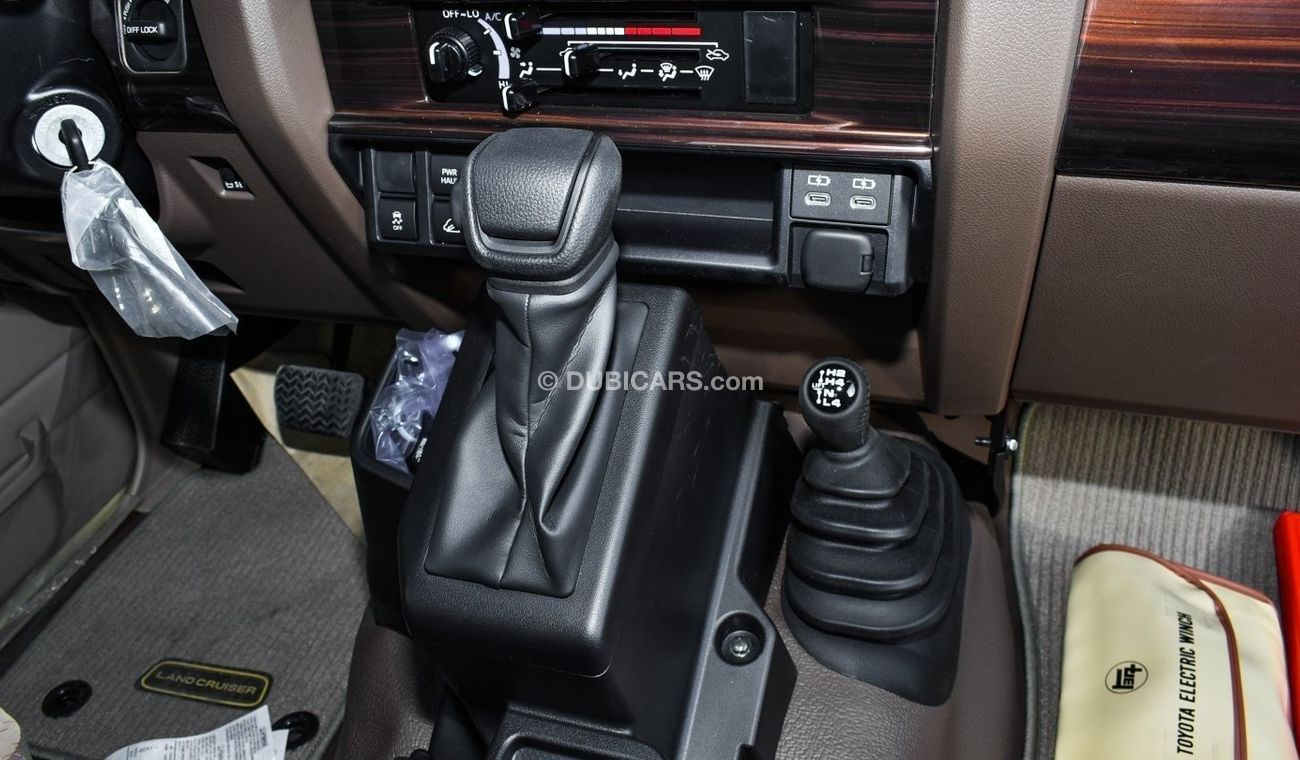 تويوتا لاند كروزر بيك آب TOYOTA LAND CRUISER | PETROL SINGLE CABIN A/T | 4.0L V6 | 2024