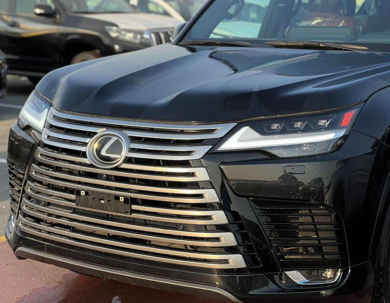 لكزس LX 600 LEXUS LX600 (VJA310) 3.5L SUV 4WD