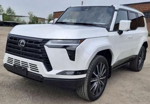 Lexus GX550 Executive Full Options 6seater