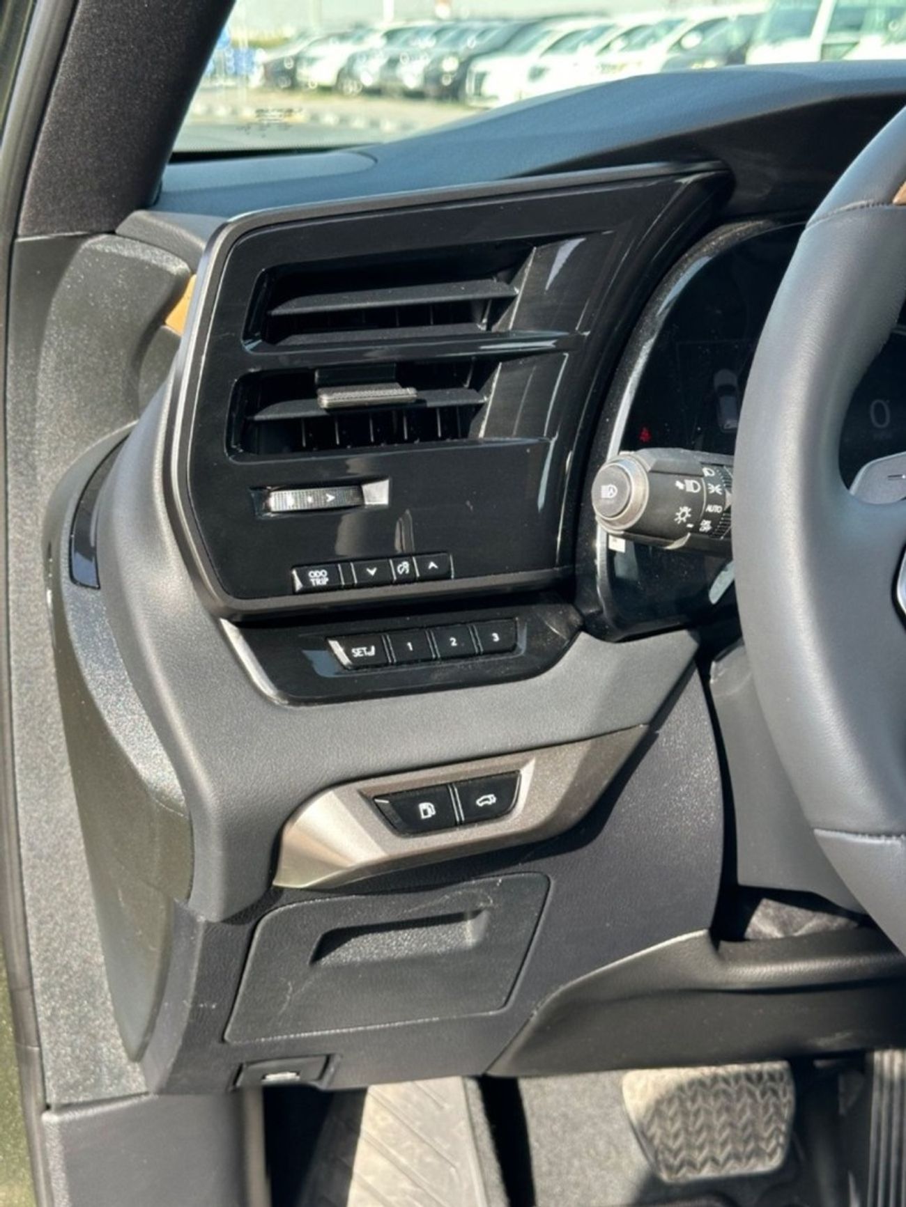 لكزس RX 350 Premium 360 Camera, Sunroof Full Option