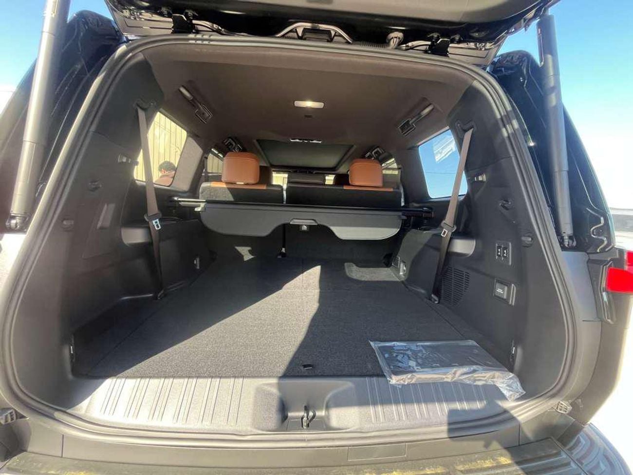 Lexus GX550 3.4L PETROL A/T LUXURY PLUS FULL OPTION