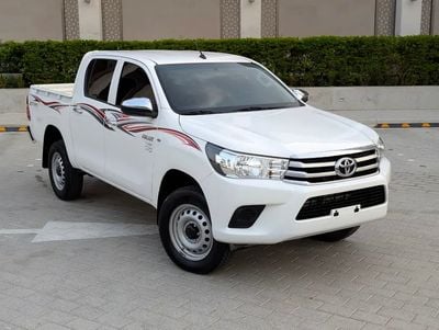 تويوتا هيلوكس GL 2.7 L 4X4 Automatic - Original paint - GCC Specs Dual Cab Pickup