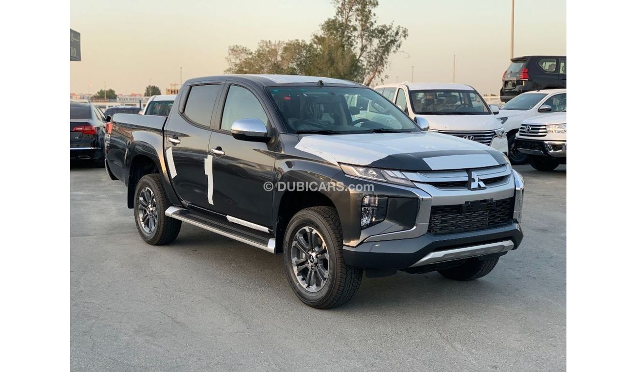 Mitsubishi L200 Sportero DC 4×4 2.4L Diesel