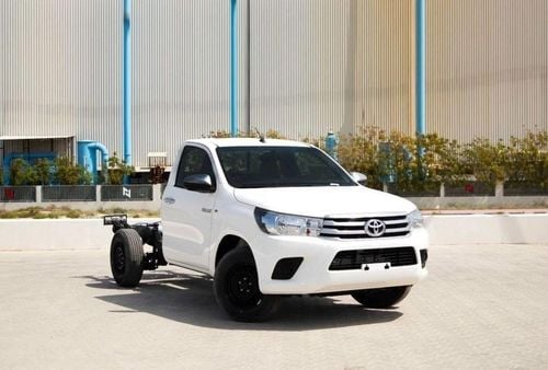 Toyota Hilux 2025 Toyota Hilux 3-Seater SC Single Cabin SWB Short-Wheel Base Chassis Pickup 2.7L 4-Cyl Petrol M/T