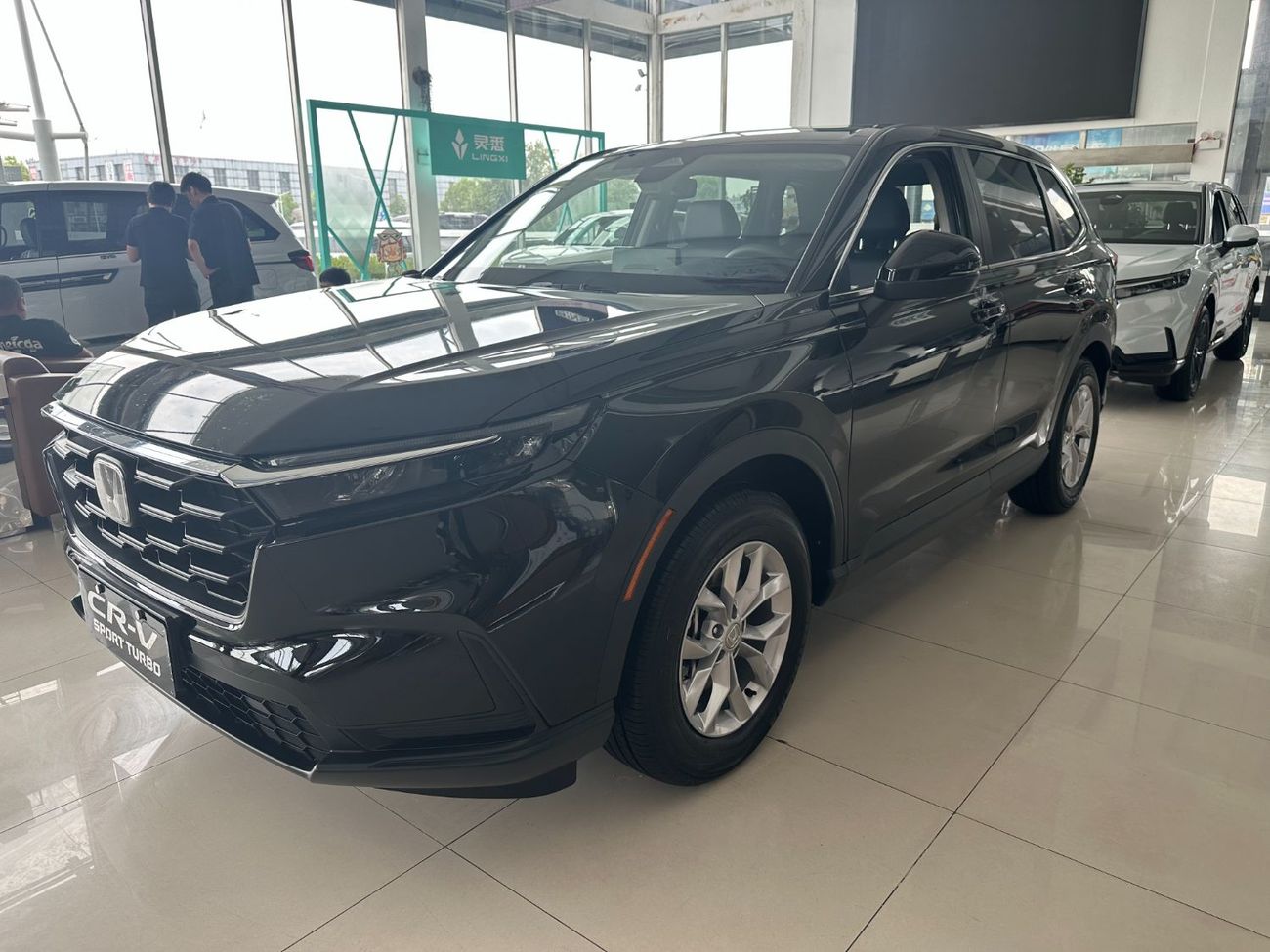 هوندا سي آر في 2024 model 240TURBO 4WD Honor Edition 5-seater