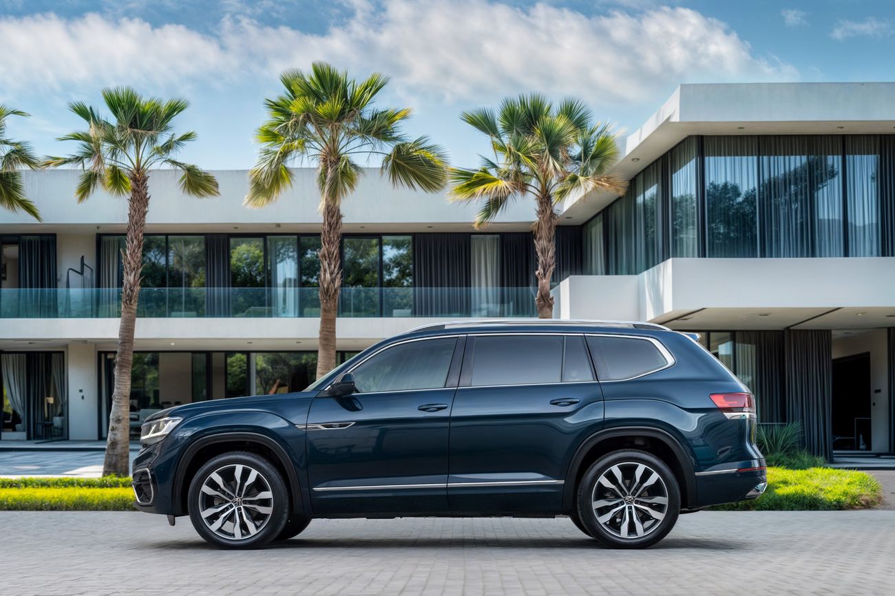 Volkswagen Teramont Teramont R-Line | 2,840 P.M | 0% Downpayment | Agency Warranty!