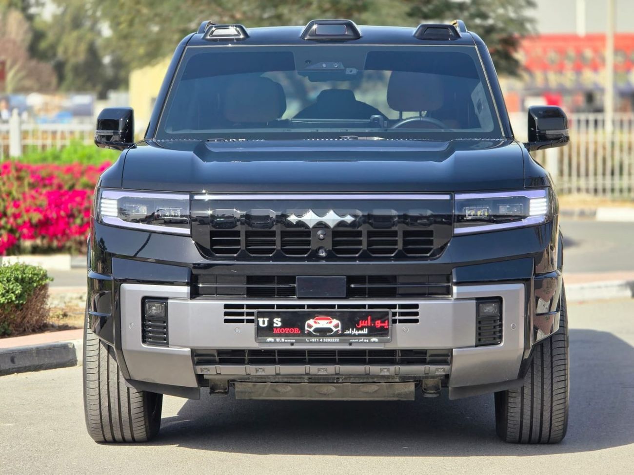 بي واي دي ليوبارد 8 Smart and Brave Flagship Edition (7 Seats)