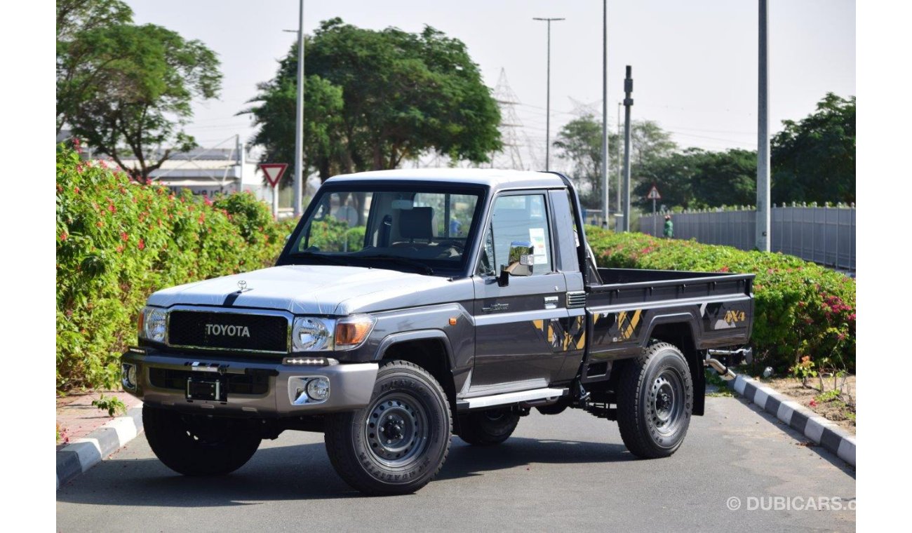 تويوتا لاند كروزر بيك آب 79 SINGLE CAB LX -E V6 4.0L PETROL 4WD MANUAL TRANSMISSION