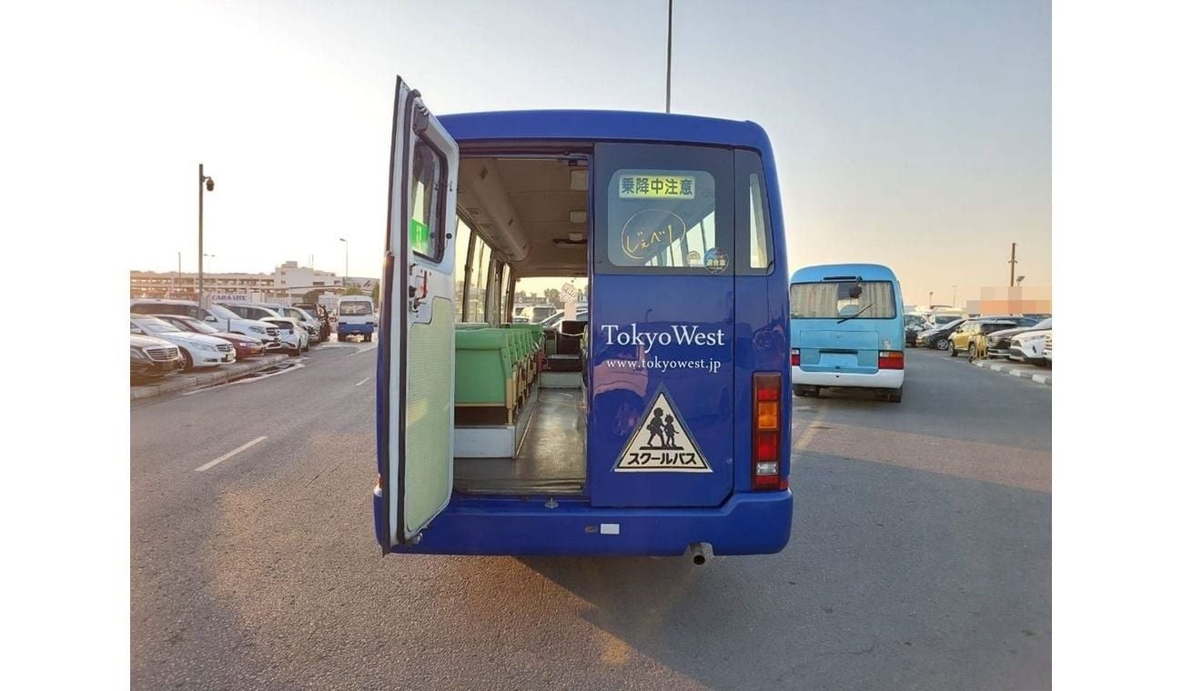 نيسان سيفيليان NISSAN CIVILIAN BUS RHD 2003 MODEL 4.2 L DIESEL AUTOMATIC(PM20328)