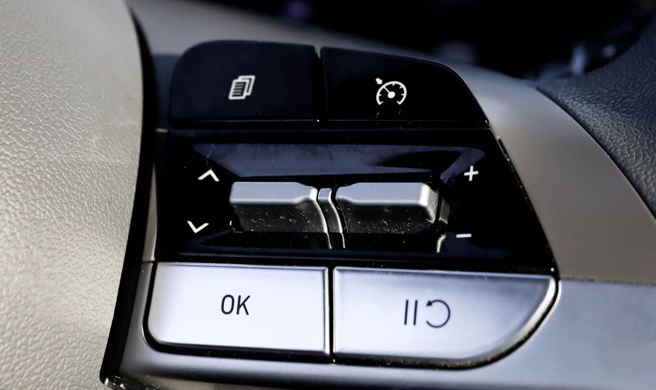 هيونداي إلانترا هيونداي إلنترا | 1.6 لتر | 2023 | خليجية | خالية من الحوادث | بحالة ممتازة | 773 شهرياً