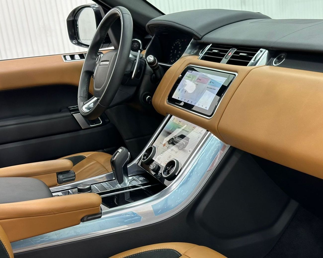 Land Rover Range Rover Sport 2020 Range Rover Sport P360 HSE Dynamic, 2025 Range Rover Warranty + Service Pack, Full Options, GCC