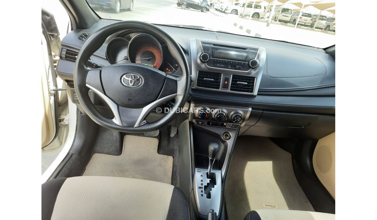 تويوتا يارس تويوتا يارس