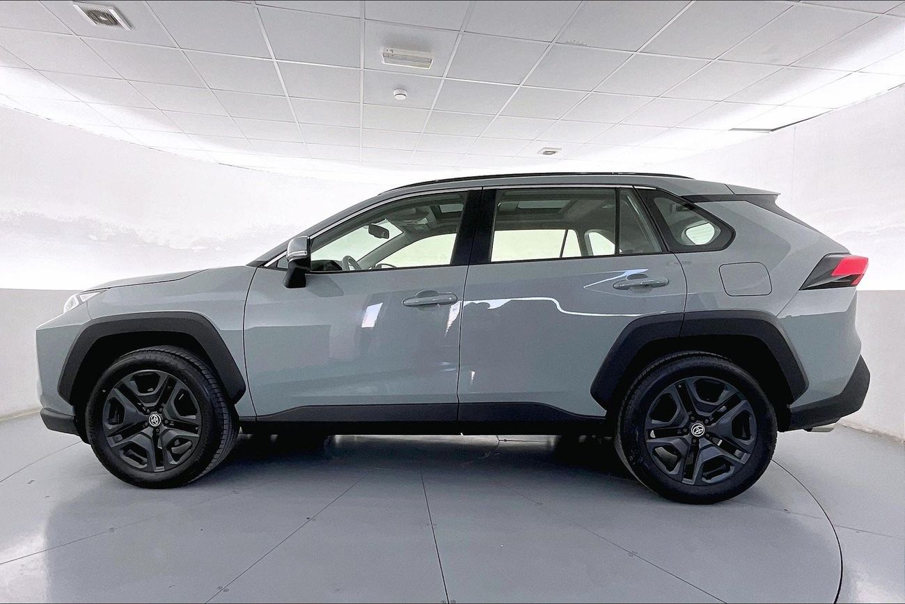 Chevrolet Captiva Premier | 1 year free warranty | 0 Down Payment