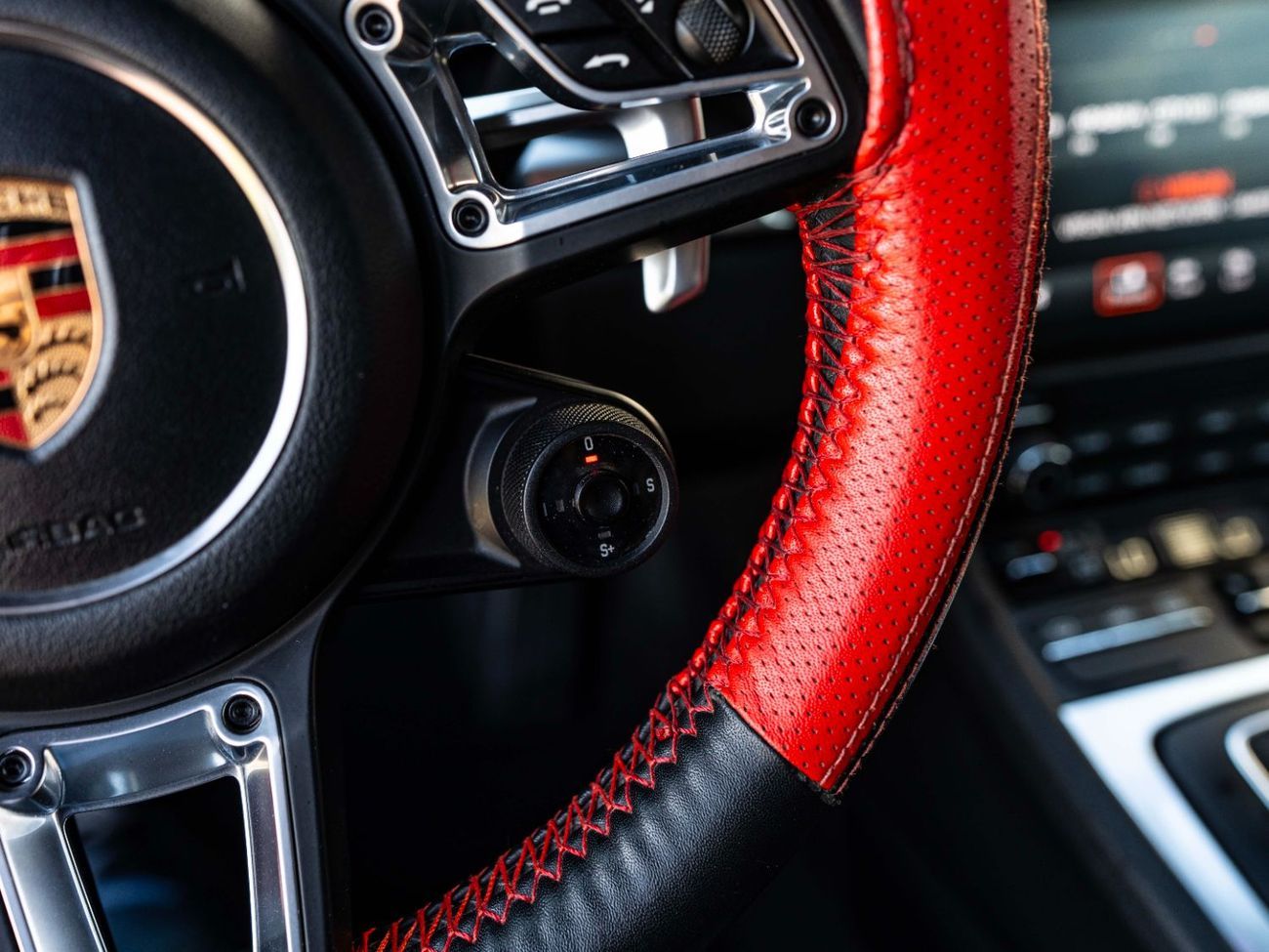Porsche Cayman S