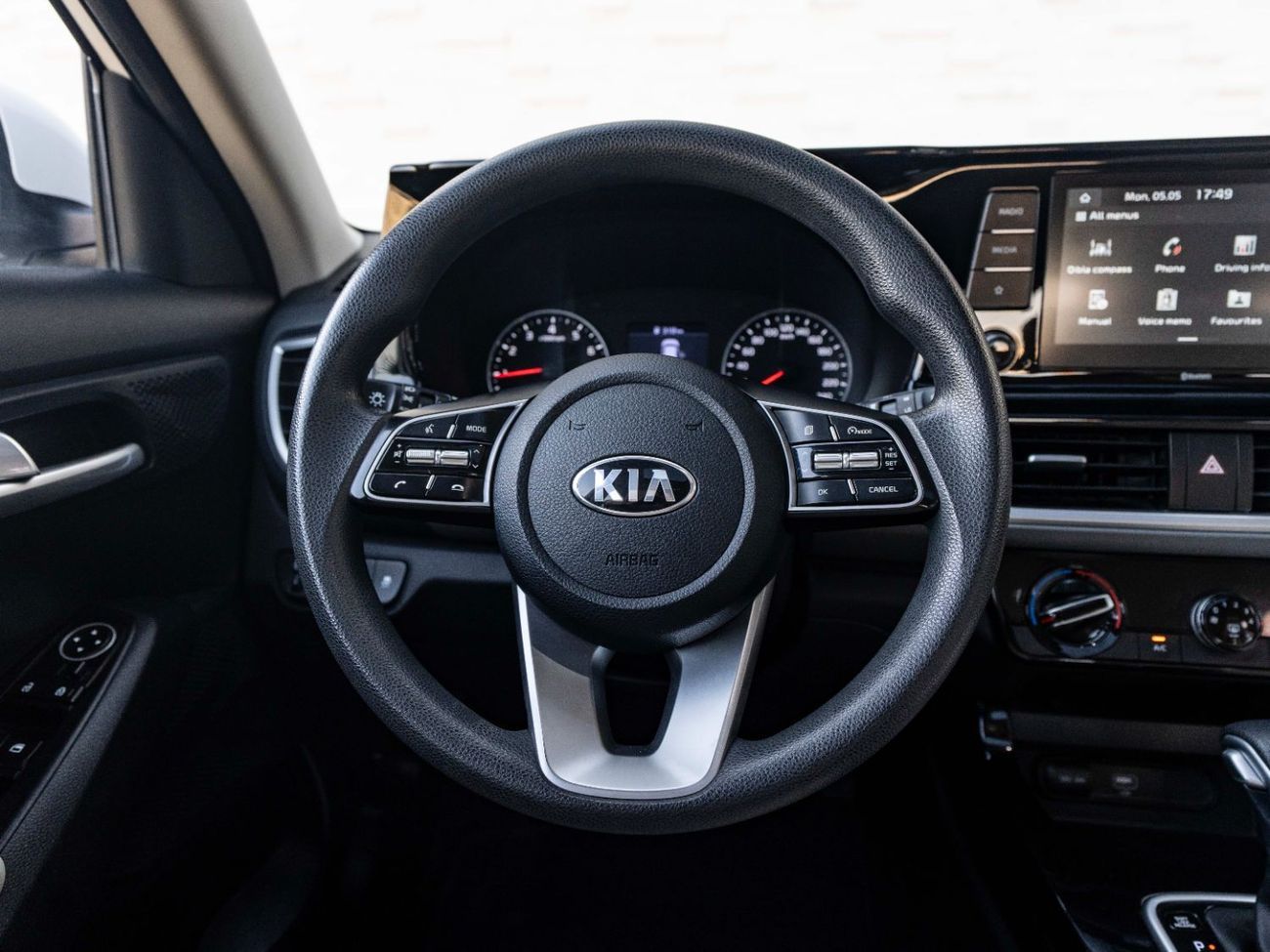 كيا سيلتوس LX Mid 1.6L