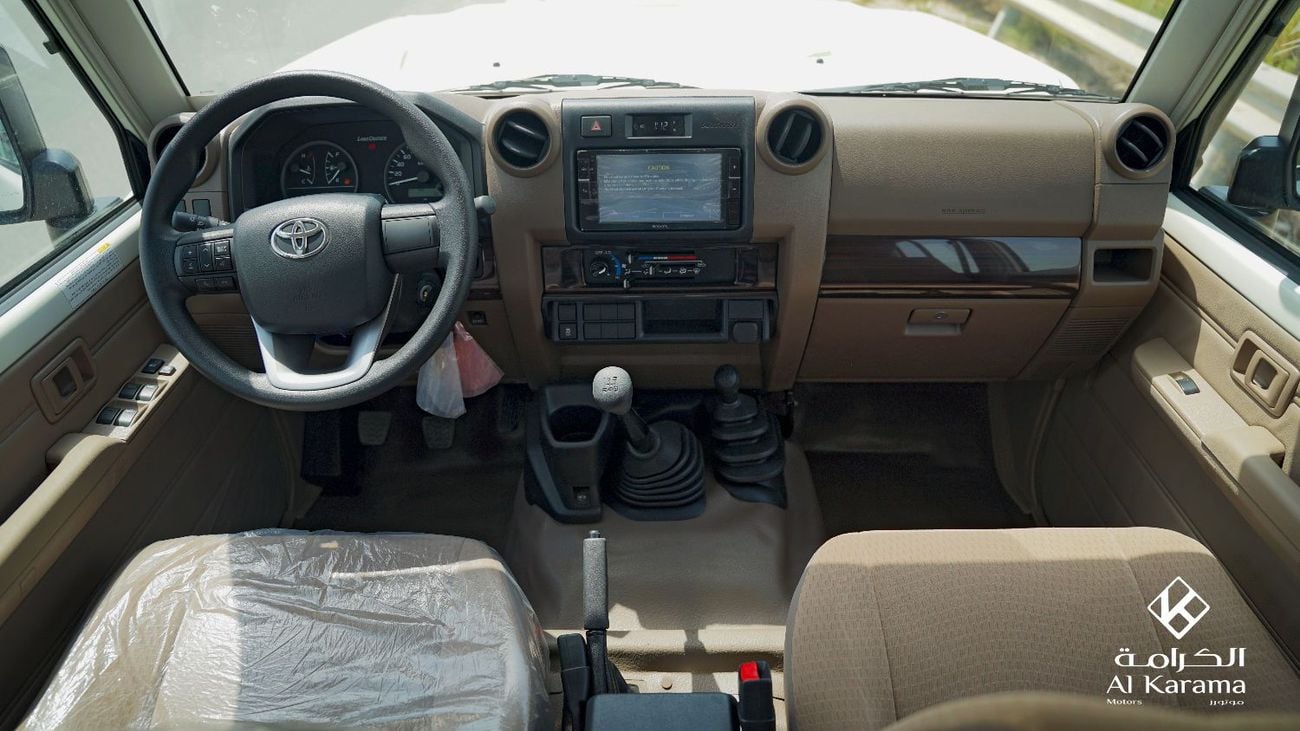 Toyota Land Cruiser Pick Up 2.8L Double Cabin - Manual - Diff Lock - Power Window - Snorkel - GCC