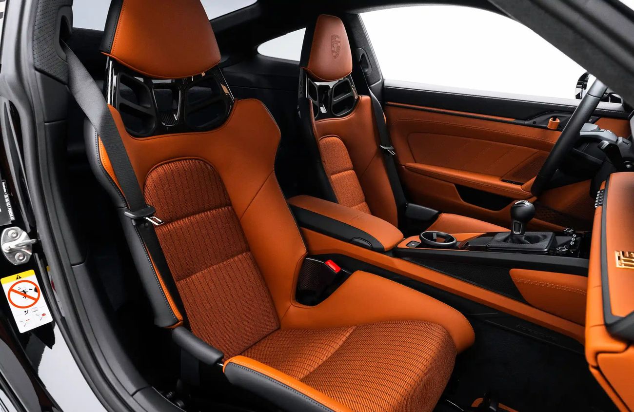 بورش 911 4.0L F6 Naturally Aspirated Engine