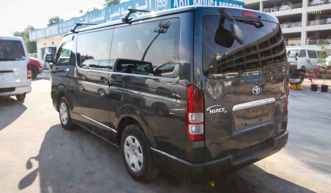 Toyota Hiace 20034