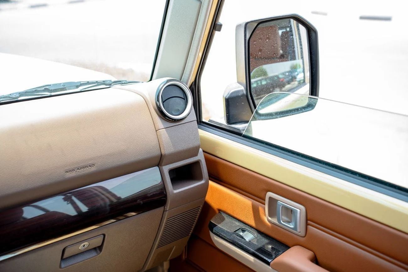 تويوتا لاند كروزر بيك آب 2025 Toyota Land Cruiser 79 DC 2.8L Diesel | Full option