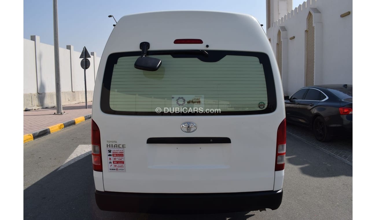 Toyota Hiace GLS -High Roof  Panal Van Toyota Hiace Highroof Chiller Van, Model:2022. Excellent condition