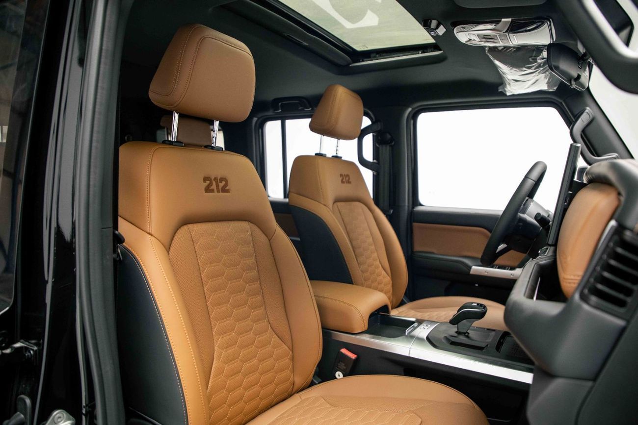 باو 212 T01 Adventurer 2.0L – Black Inside Brown