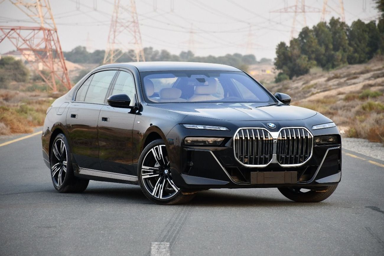 BMW 735i BMW 735I M KIT 2026 GCC