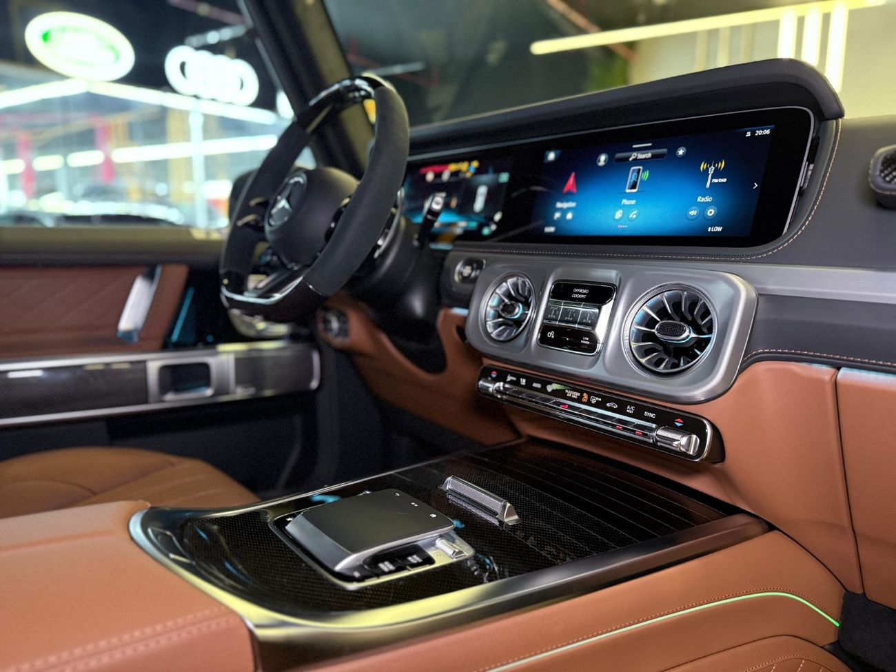 مرسيدس بنز G 63 AMG G63 AMG 2025 DOUBLE NIGHT-FULL CARBON INTERIOR + EXTERIOR - AMG Performance-5 YEARS WARRANTY