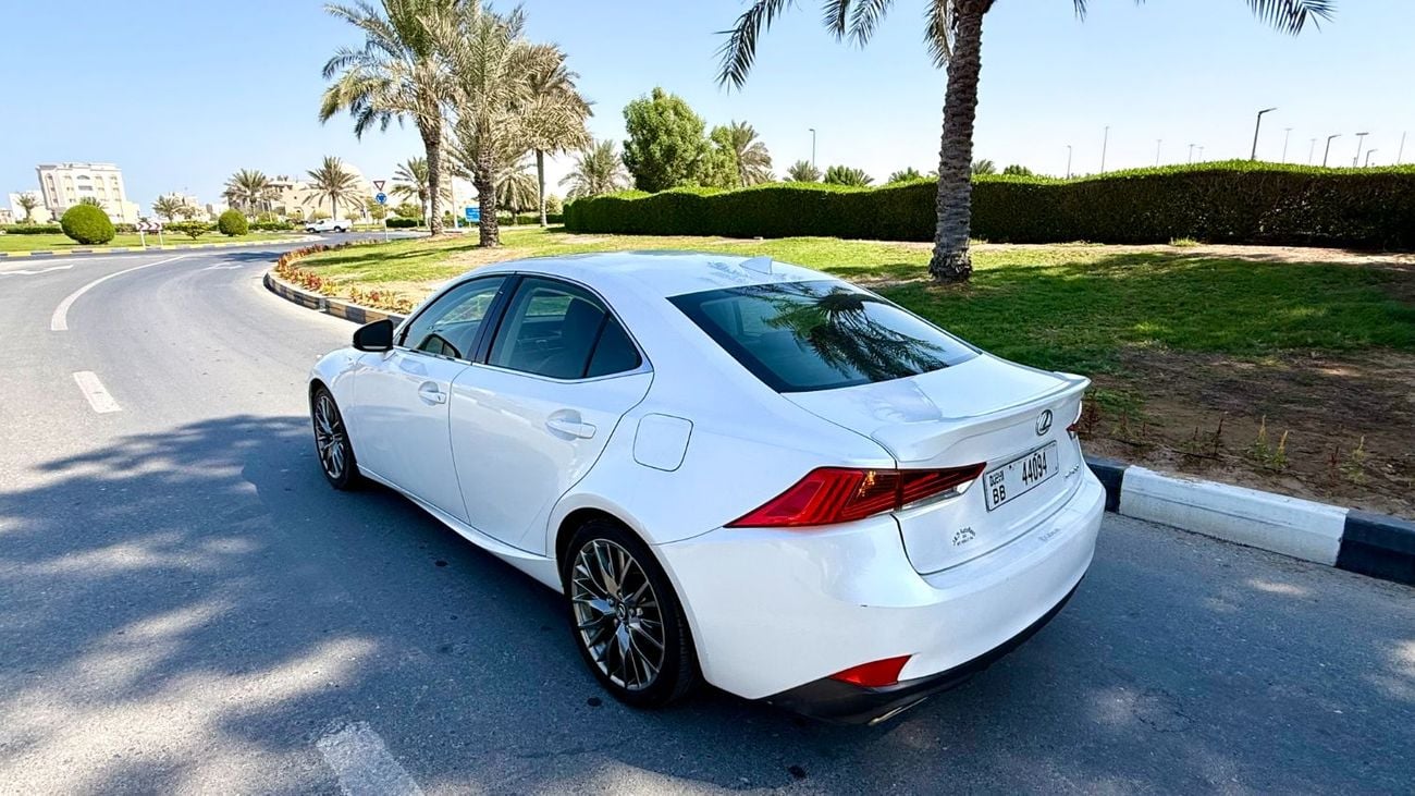 Lexus IS300 is 3.7 v6