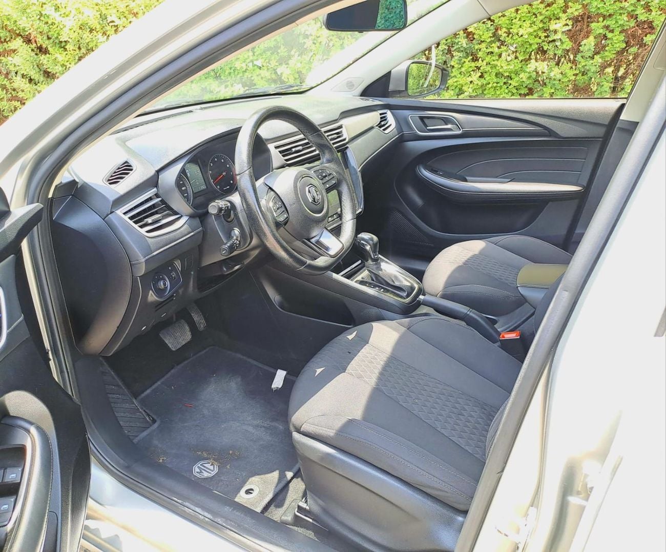 MG 5 COMFORT 2024 GCC Specs -440-Monthly l Camera, GPS l Accident Free
