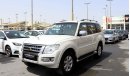 Mitsubishi Pajero GLS Mid ACCIDENTS FREE - GCC - MID OPTION - PERFECT CONDITION INSIDE OUT