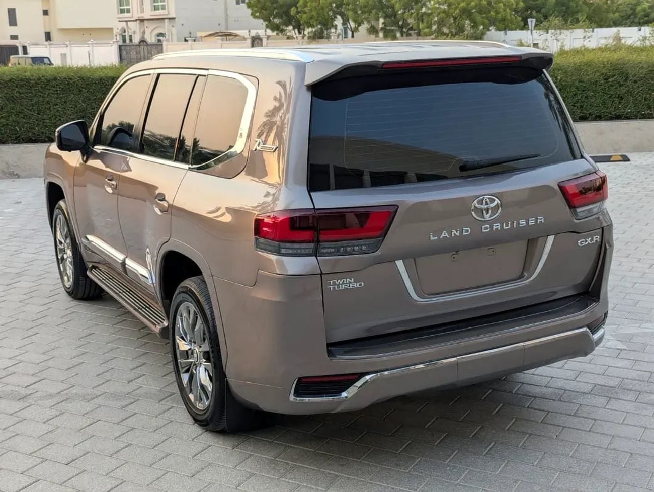 Toyota Land Cruiser GXR Facelifted 2025 GCC Specs - Interior and Exterior Excellent Condition