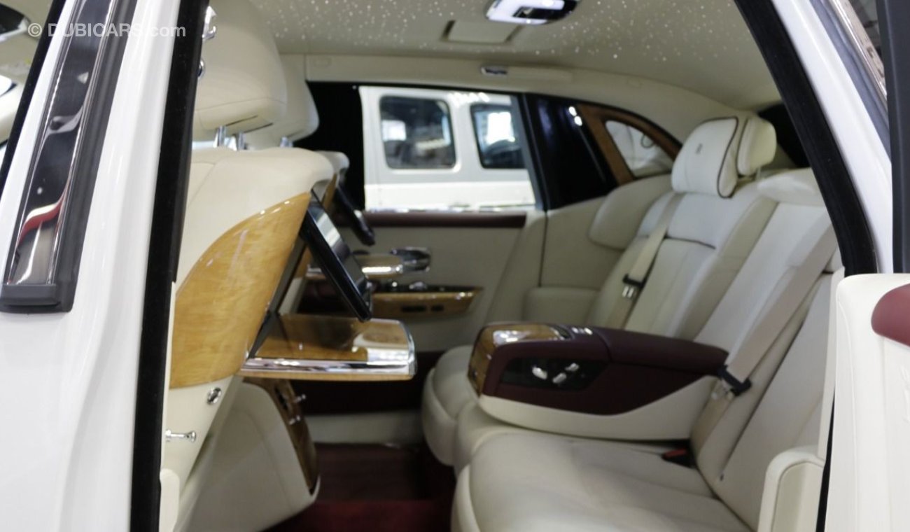 Rolls-Royce Phantom WARRANTY AND SERVICE CONTRACT