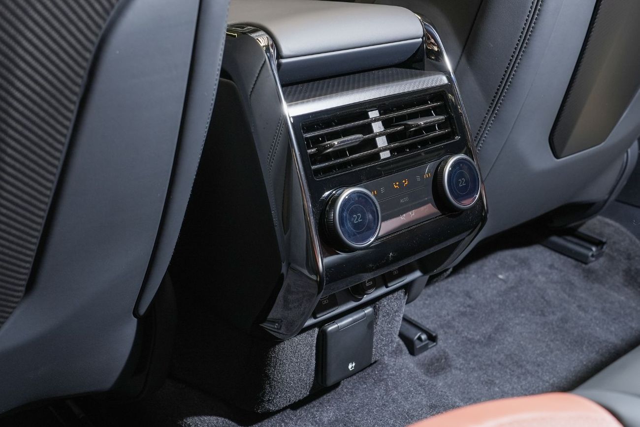 Land Rover Range Rover Sport SV Edition Two P635 4.4L