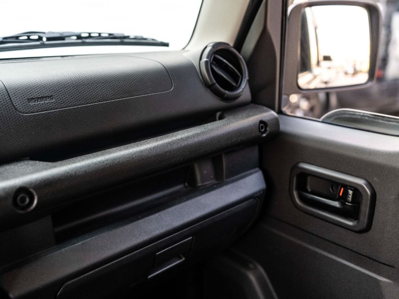 Suzuki Jimny GL 1.5L (5-Doors)