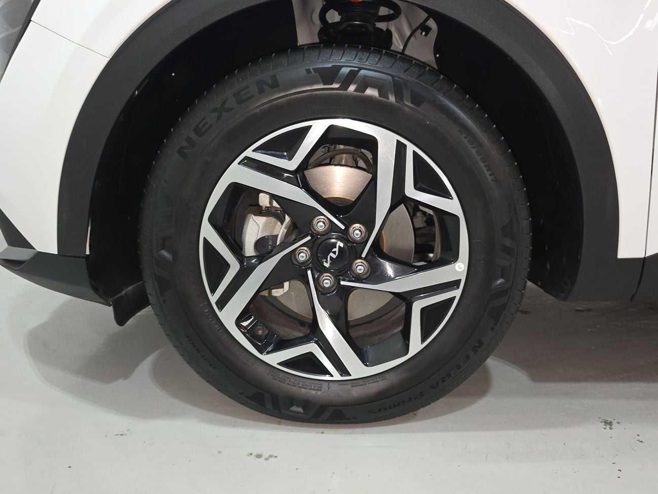 Kia Sportage LX 2.0