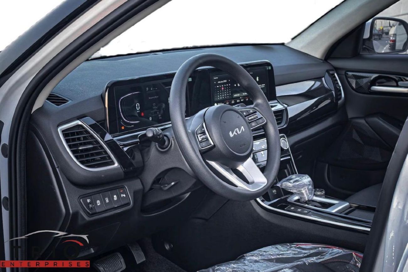 Kia Seltos KIA SELTOS -1.5L - PET -AT - FULL OPTION ( CHINESE SPEC )