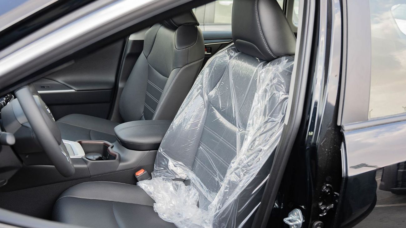 تويوتا راف ٤ 2025 Toyota RAV4 Limited 2.5L AWD AT Hybrid (Black)