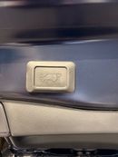 تويوتا راف ٤ Hybrid XLE premium | sunroof, leather seats, push start 2025